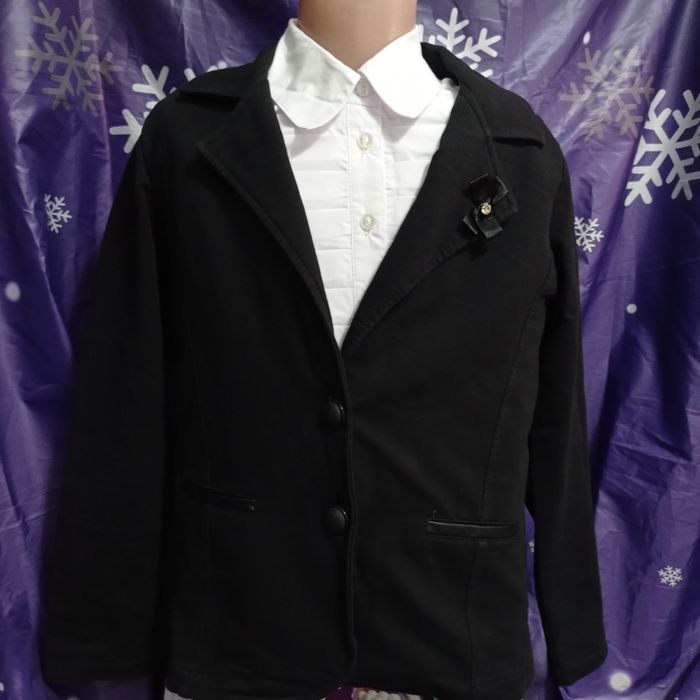 Пиджак для школы на 140- 158 рост