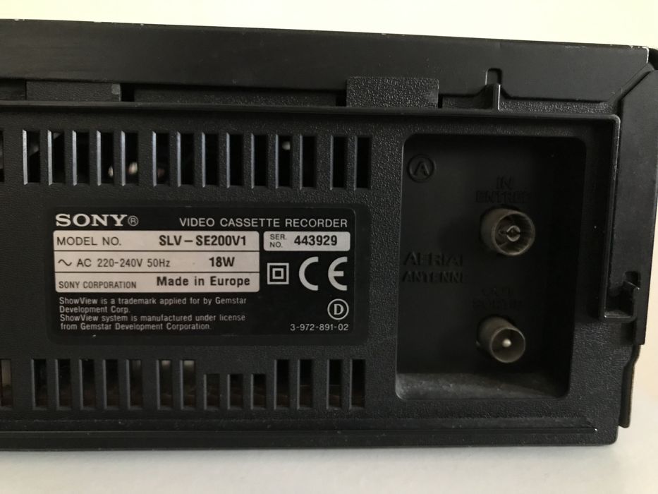 Відеомагнітофон Sony