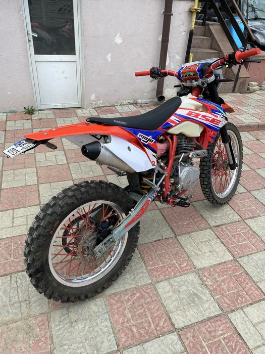 Продам мотоцикл bse s2