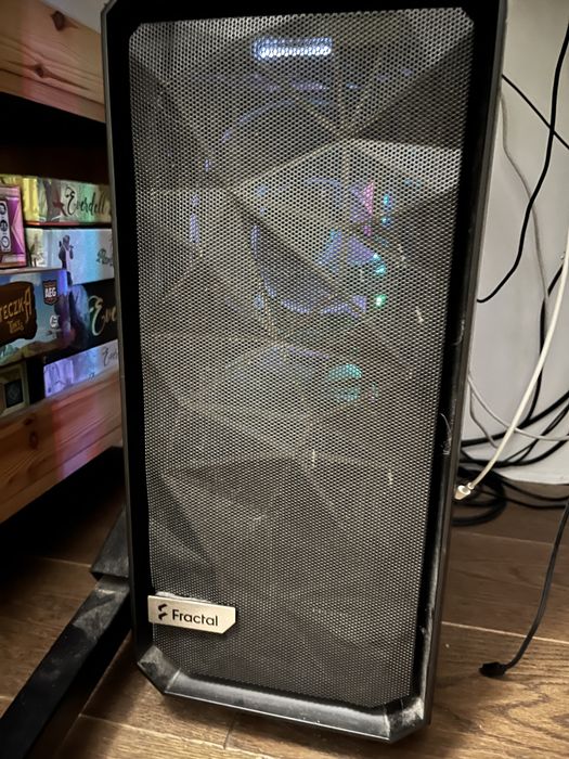 Komputer gamingowy 2k RTX 5070 Ti, ryzen 5600x