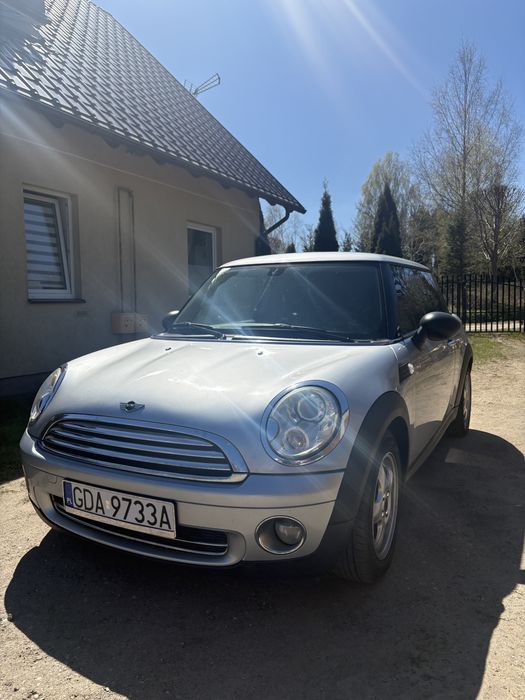 Mini one 1,6 benzyna 2010