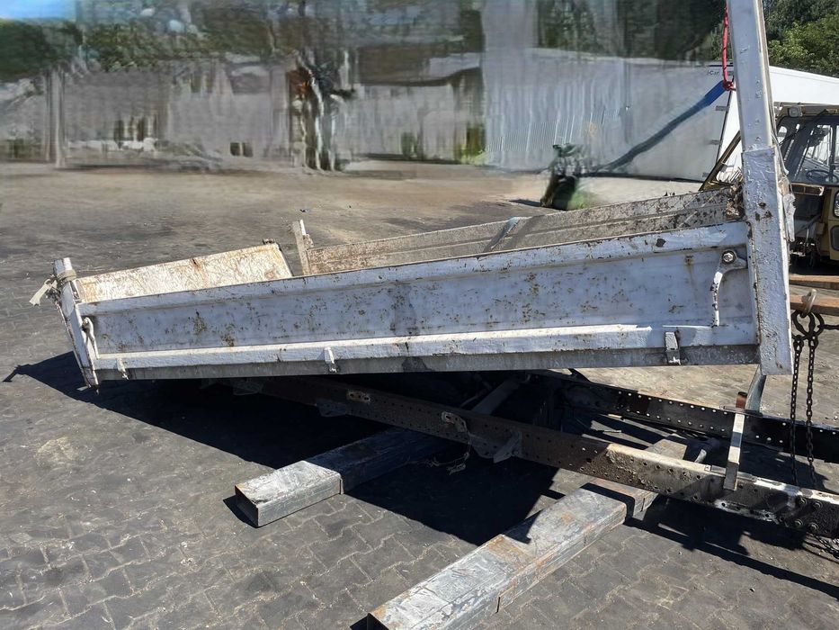 Zabudowa skrzynia wywrot paka kiper na busa z pompą 12v