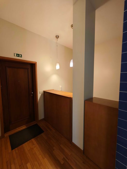 Espaço Versátil para Escritórios ou Clínica (95m²) – Recém-Renovado – Vila Nova de Famalicão