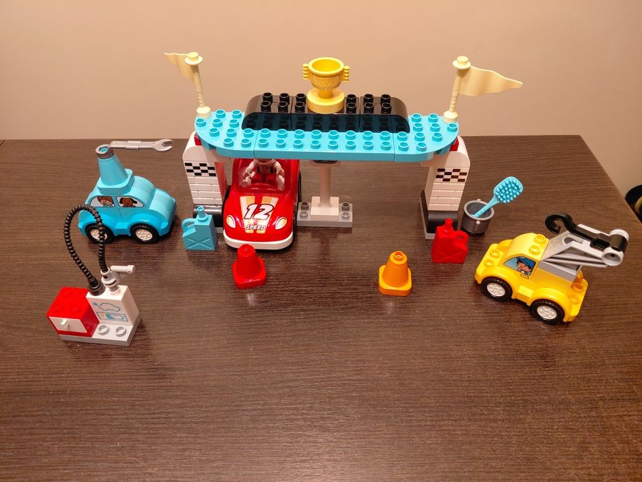 Lego.       duplo