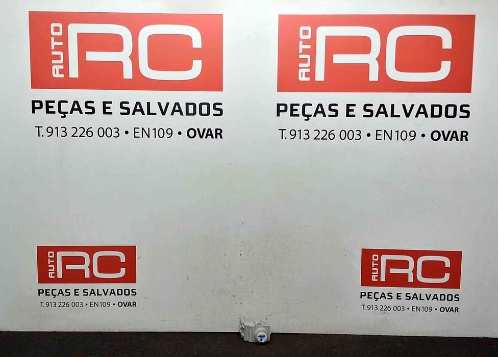 Sensor de Estacionamento Trás 95720-C8000 - HYUNDAI i20 II