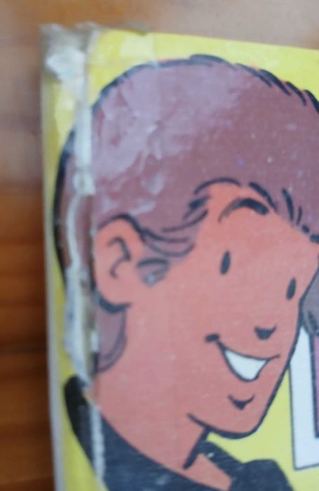 BD Chick Bill – O inocente da aldeia / O cowboy de ferro