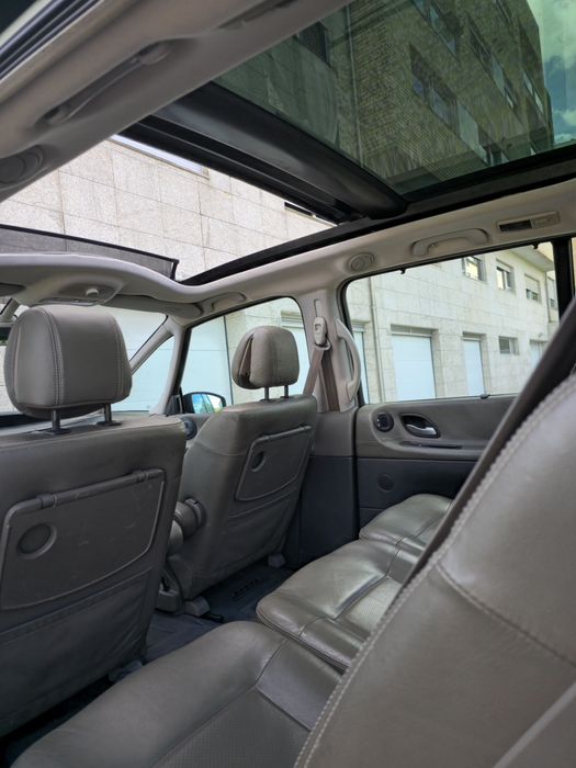 Renault Grand Espace 2.2 dCi Initiale Paris | 7 Lugares | Retoma