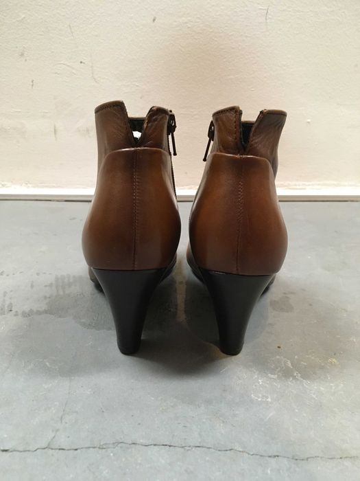 skórzane botki na małym obcasie GABOR, r. 35