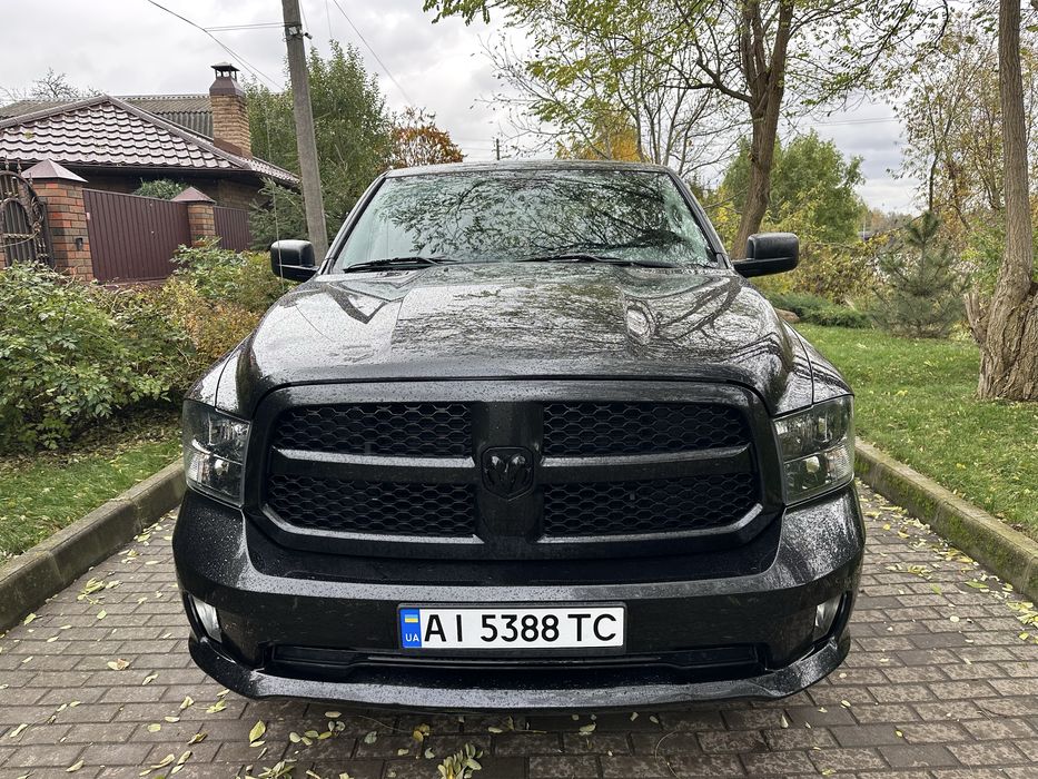 Продам легковой пикап 6 мест DODGE RAM 1500 в идеальном состоянии