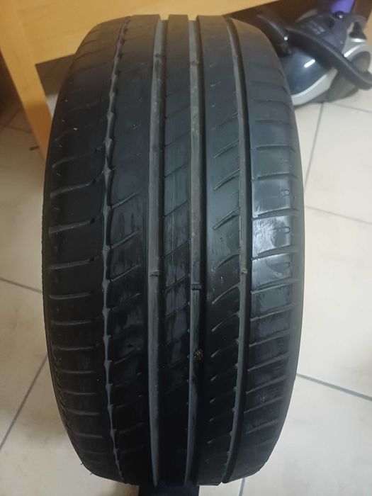 1 pneu Michelin Primacy 215/50r17