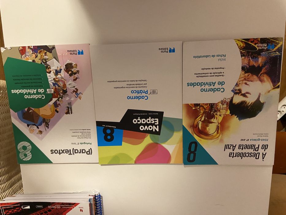 Cadernos de atividades do 8º ano NOVOS