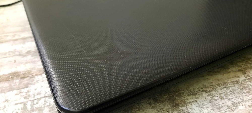 Notebook Asus F751L Laptop