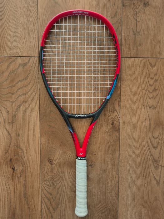 Yonex Vcore Scarlet 100 300g L3. Stan dobry/bardzo dobry