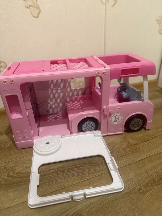 Продам Barbie 3-in-1 Dream Camper авто будинок кемпер для барбі