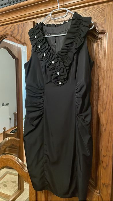 Sukienka satynowa r. 44