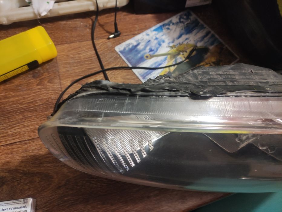 Фара Ford Fiesta, седан , Европа