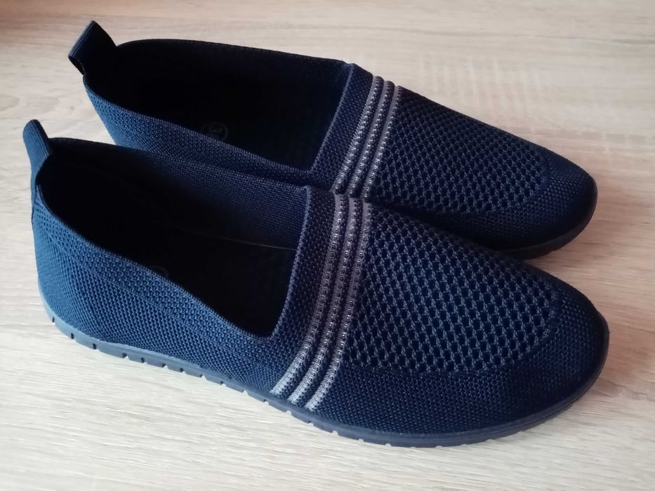Buty granatowe, rozmiar 38