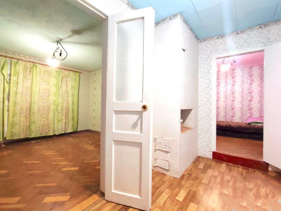 Продам теплий будинок зі зручностями в Дергачах.