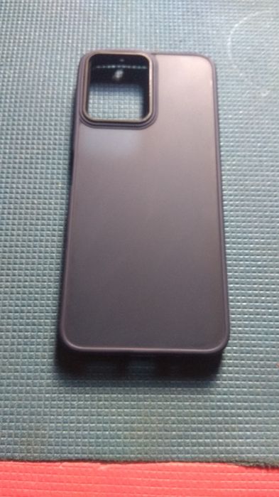 Xiaomi Redmi 12 8/256...3100грн в очень хорошем состоянии.
