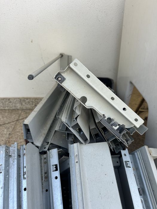 Corredicas gavetas cozinha