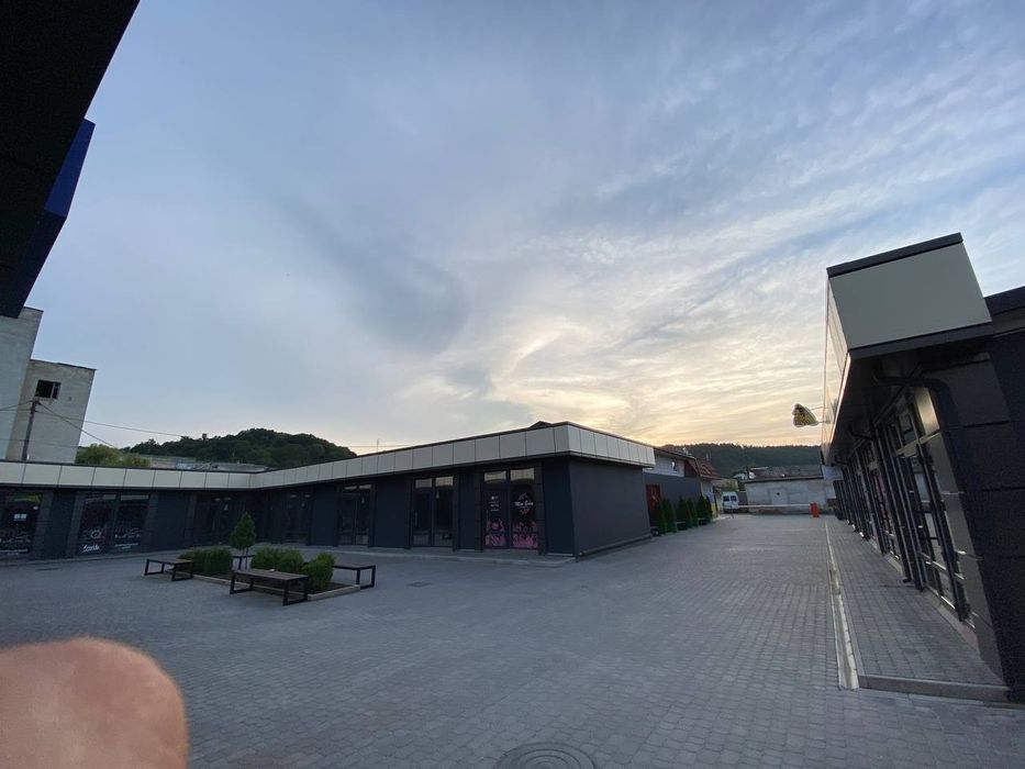 Продаж приміщення