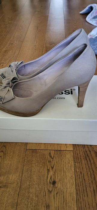 Buty Szare Gino Rossi  roz38 nubuk