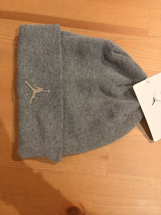 Czapka zimowa jordan szara nowa z metkami Nike