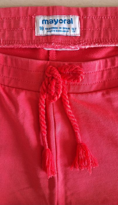 Calção vermelho (Mayoral)