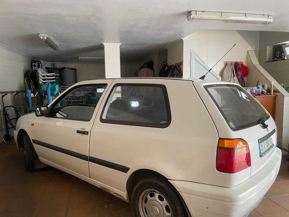 Carro Volkswagen Golf