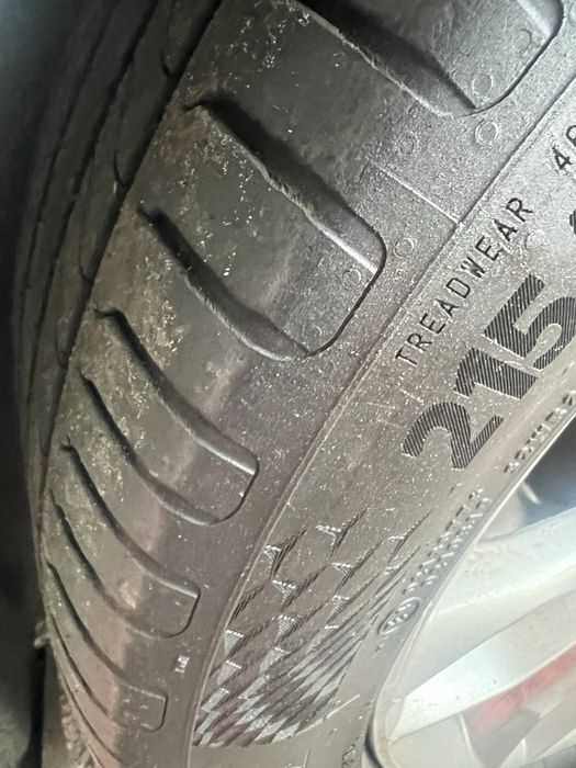 Continental UltraContact 215/55 R17