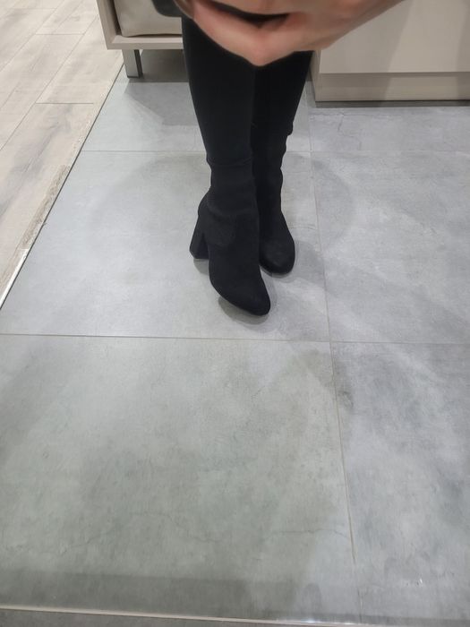 Klasyczne czarne niskie botki r. 38