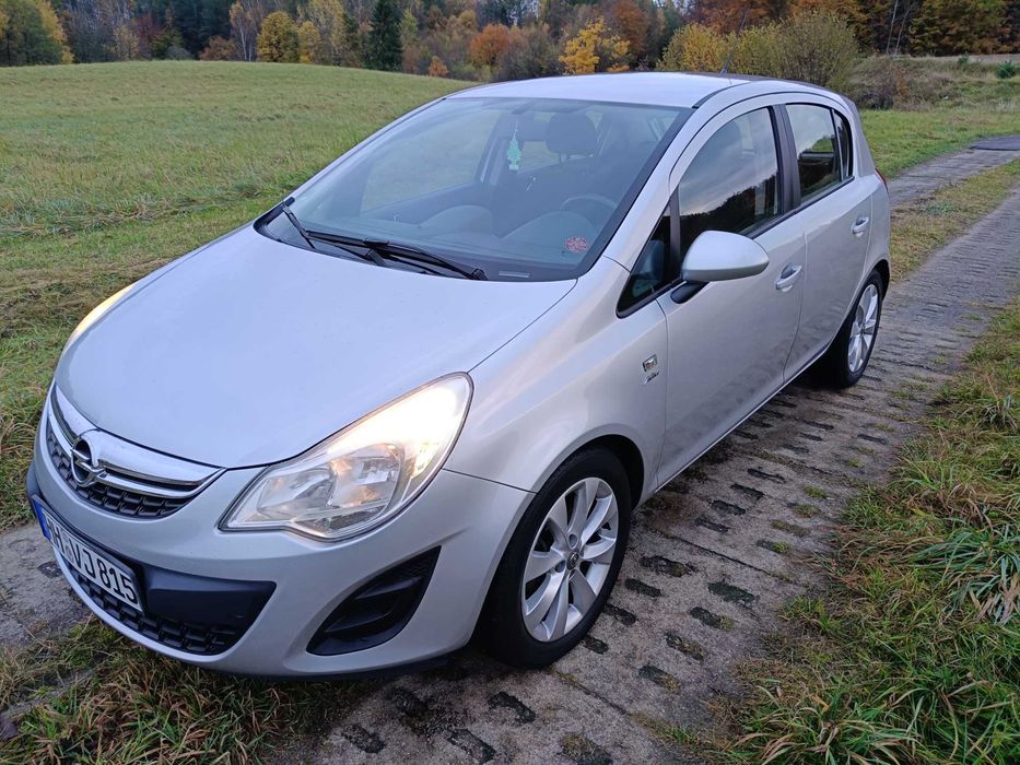 Opel Corsa D Lift 2013 rok nowy rozrząd ładna