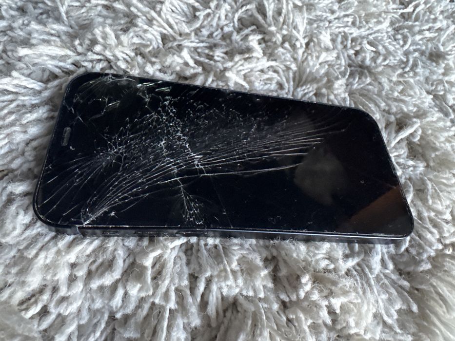 Iphone 12 por concertar