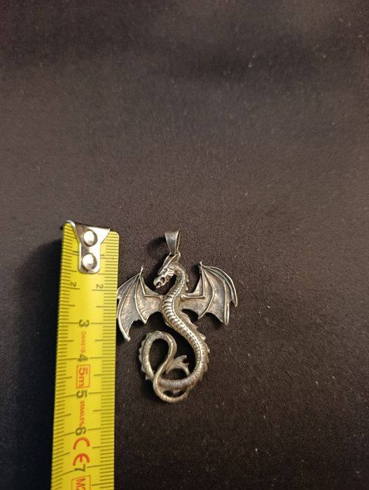 Klasyczny stary srebrny wisiorek srebrny 925,  duży smok , waga 15 g
