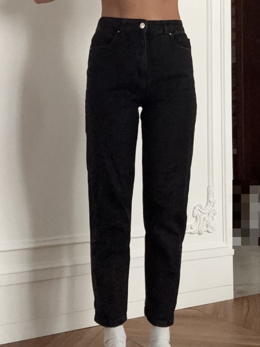 Zara джинси mom fit