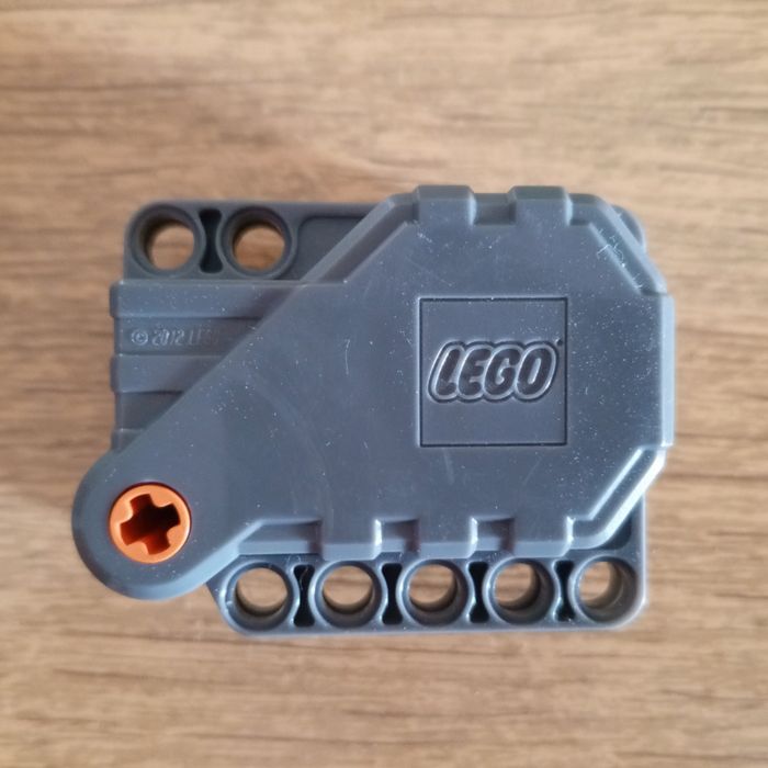 LEGO Pull Back двигун інерційний