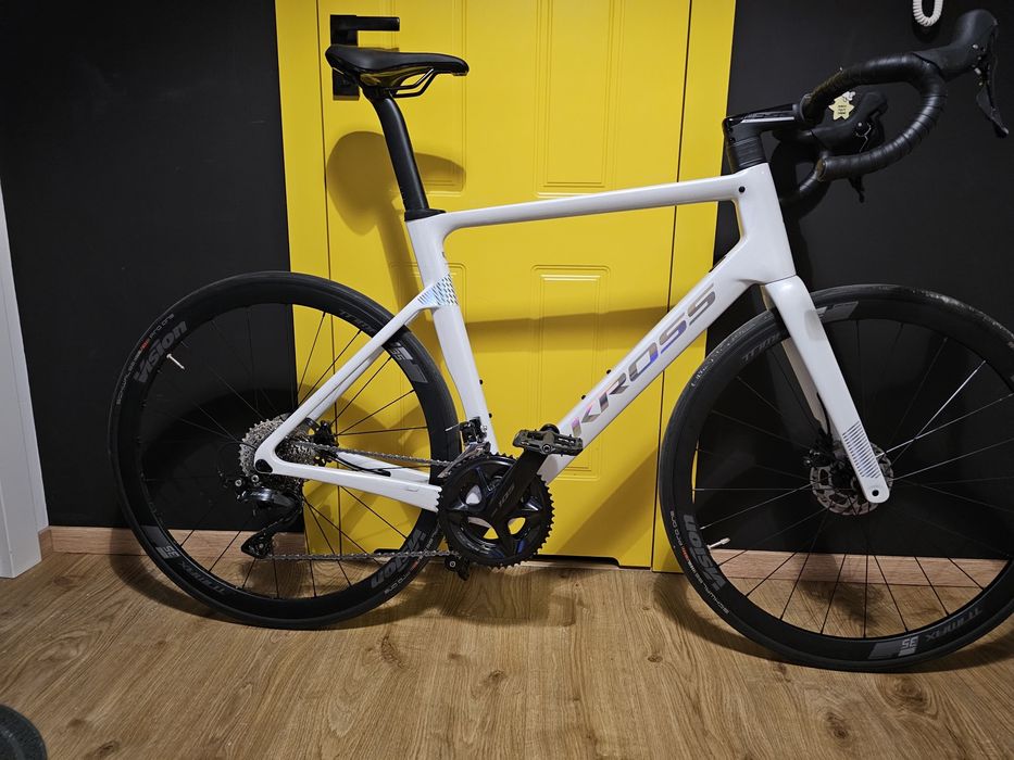 Nowy Rower szosowy KROSS Vento DSC 8.0 28 XL perłowy