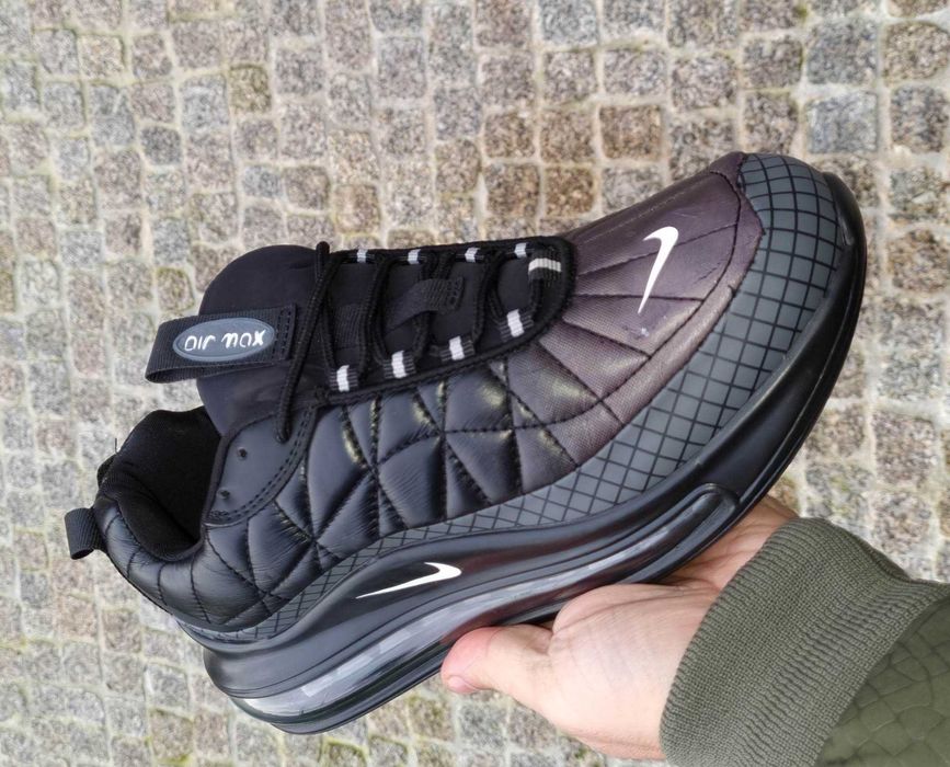 Sapatilhas air max 720-818 preço reduzido
