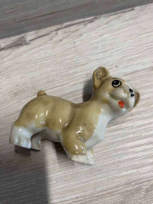 Dwie figurki ozdobne