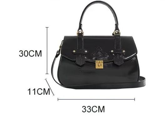 Нова сумка Vivienne Westwood