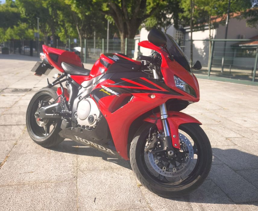 Honda CBR 1000 RR 2008