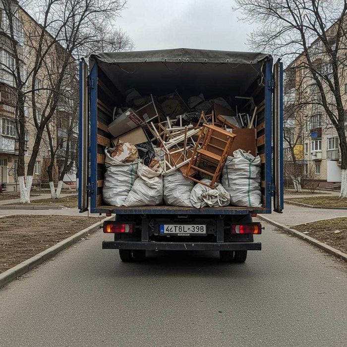 Вывоз строительного мусора и грузоперевозки в Киеве. Быстро и надежно!