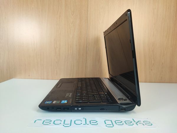 Portátil Asus N61J i5 520 4GB DDR3 500GB HDD Teclado PT Win 10 PT