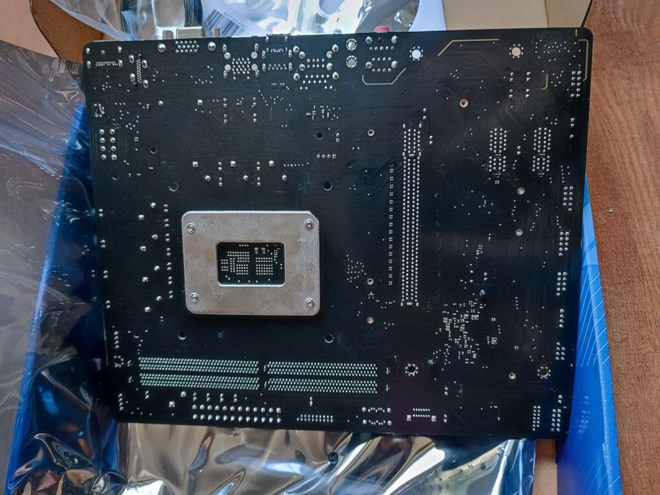Gigabyte b760m ds3h ax lga1700 ddr5