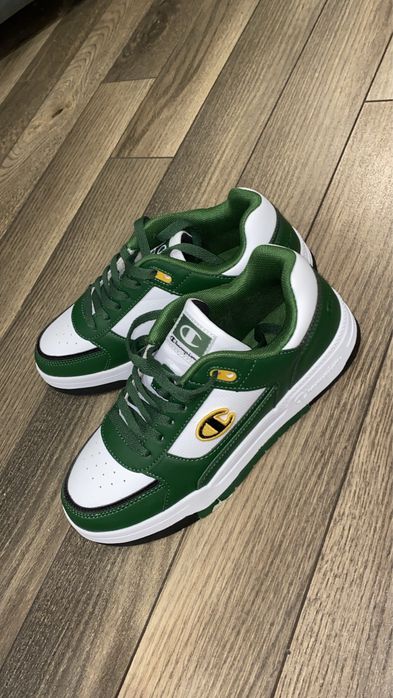 Кроссовки Champion