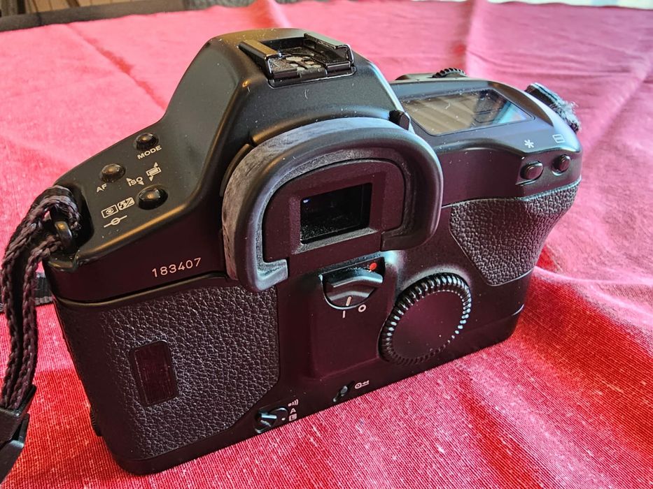 Canon EOS-1N em ótimo estado!