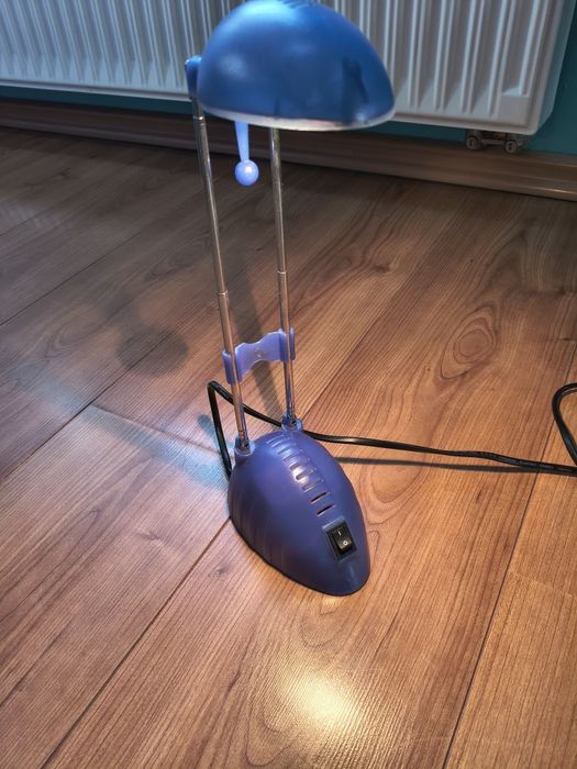Lampka  biurkowa