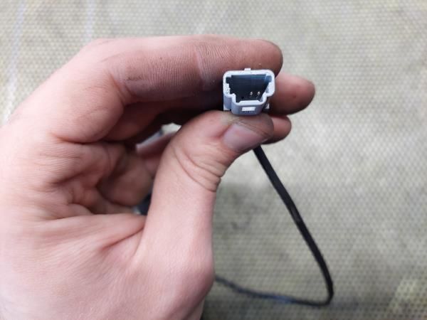 Encaixe de cinto frente direito RENAULT Clio IV (BH_)