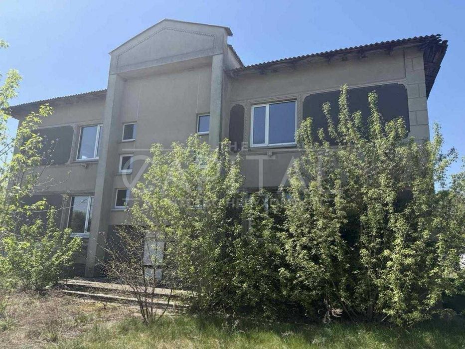 Продається виробничо-складський комплекс в Вишгородському районі - Більше