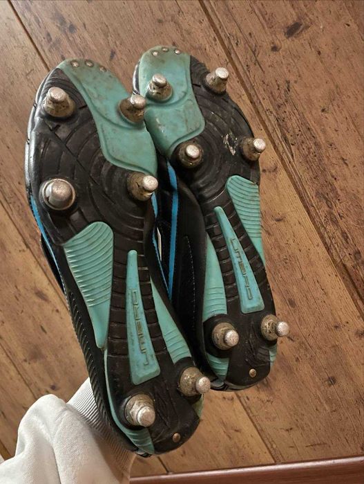 Кожаные бутсы Umbro 43 размер 27,5 см